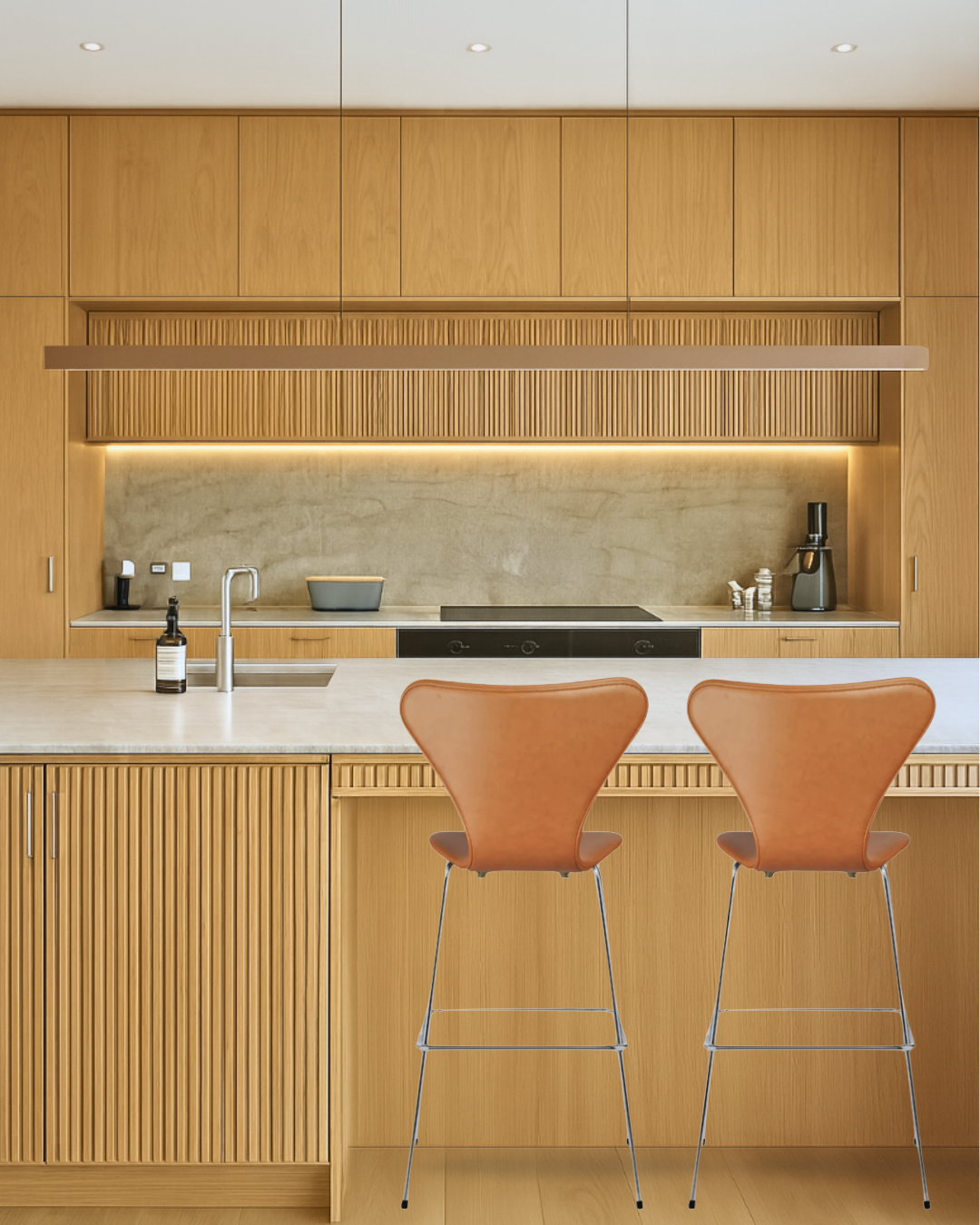 Arne Jacobsen, 7'er barstol 64 CM Lav