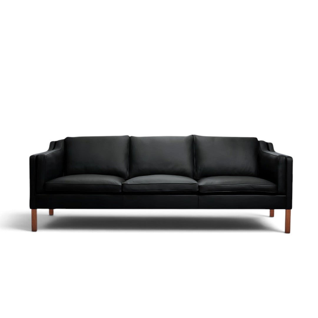 AUO NORD renoveret Børge Mogensen 2213 3-personers sofa i sort læder med træben og nye dunhynder