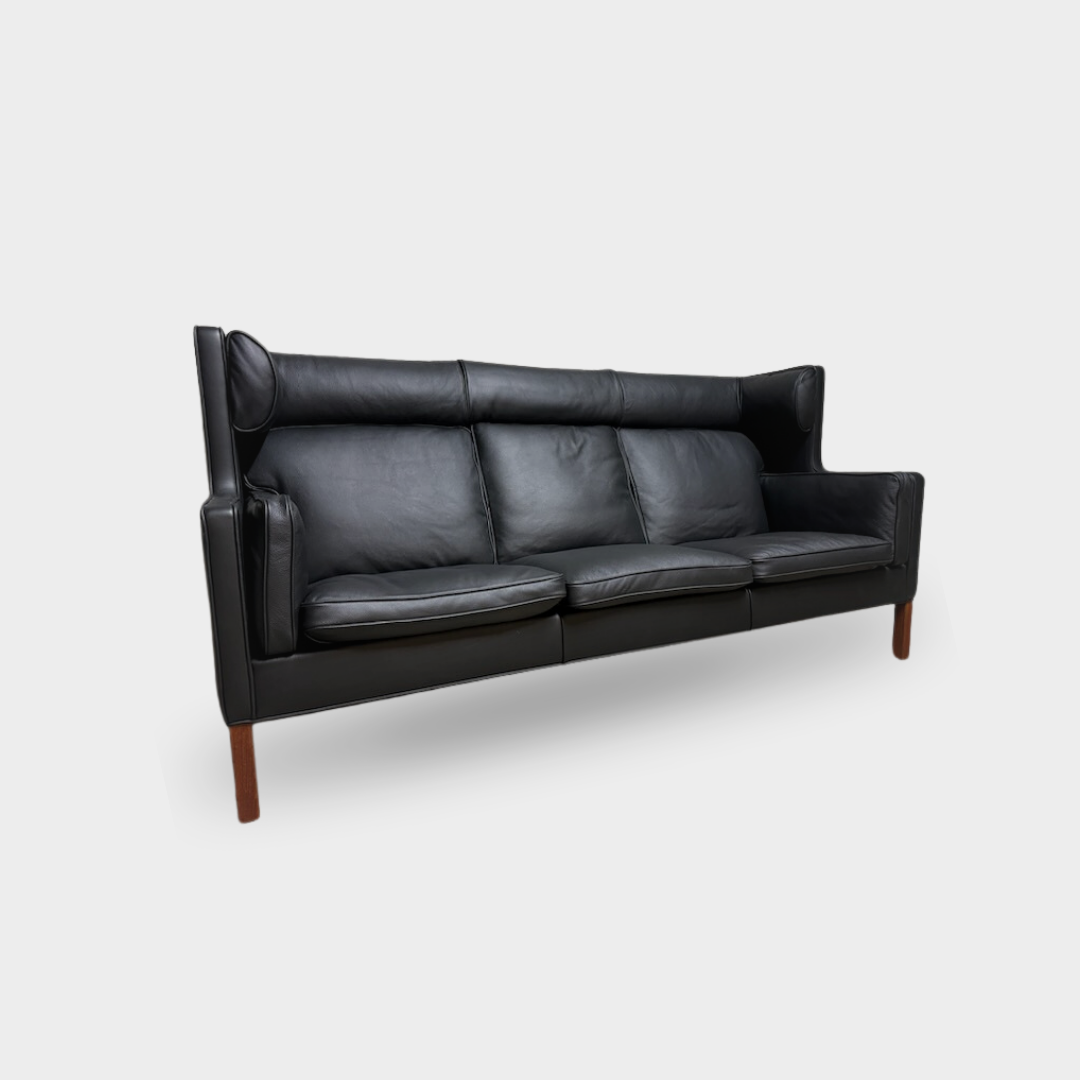 Børge Mogensen three-seater coupe sofa